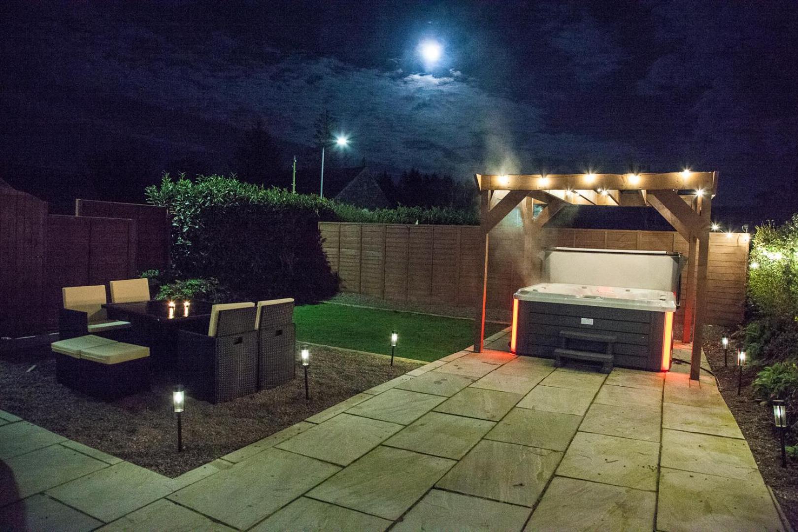 Villa Stunning Scottish Hot Tub Getaway Gatehouse of Fleet Esterno foto